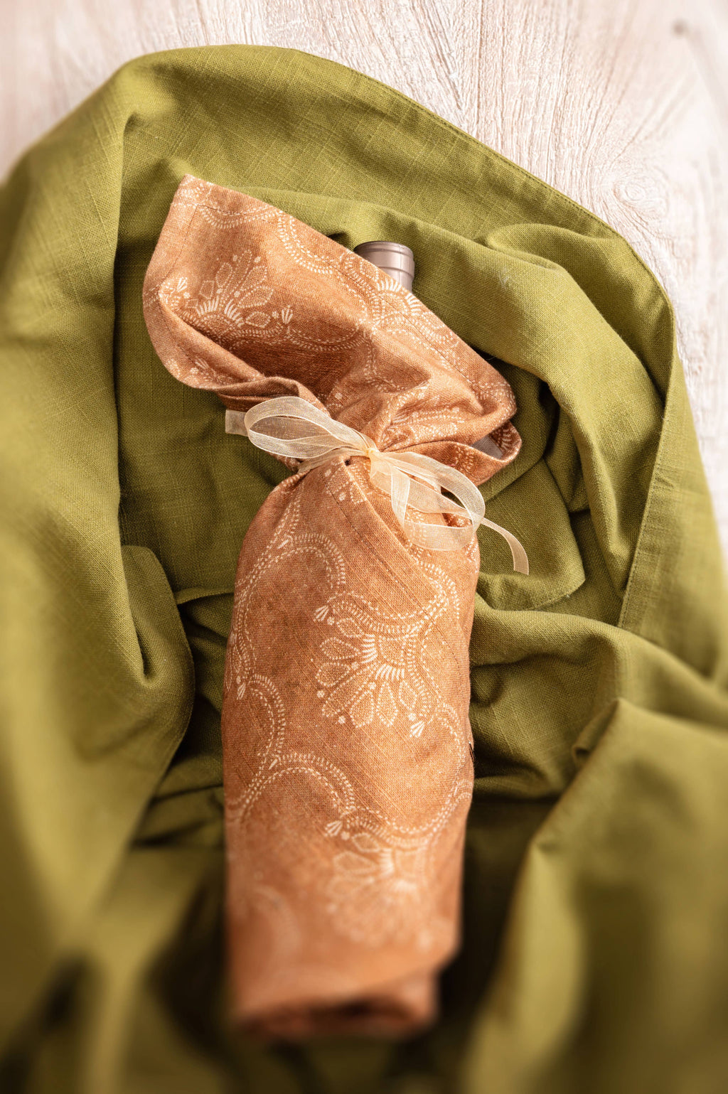 Fleur-De-Lis Tea Towel