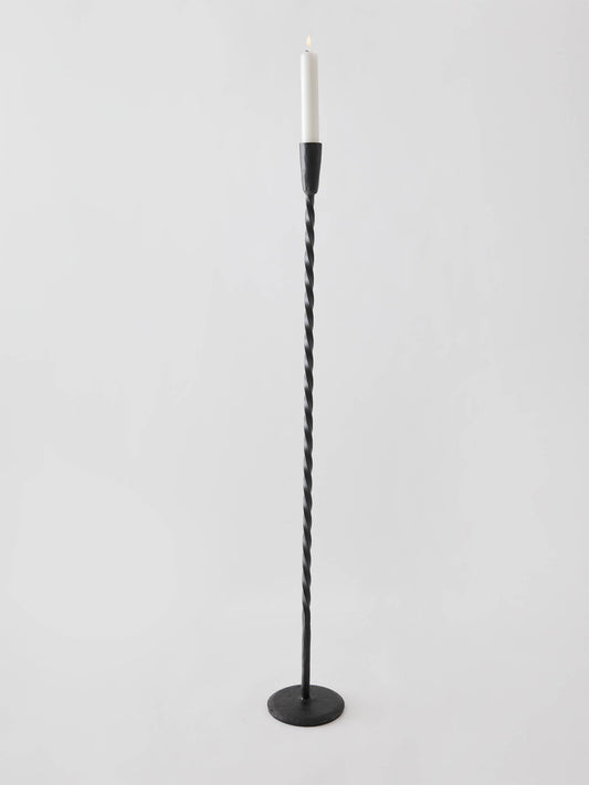 Twist floor candle holder - 31”
