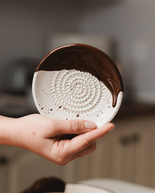 Small Ceramic Grater Plate - Brown