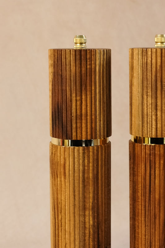 Salt and Pepper Mill with tray - Set of 3