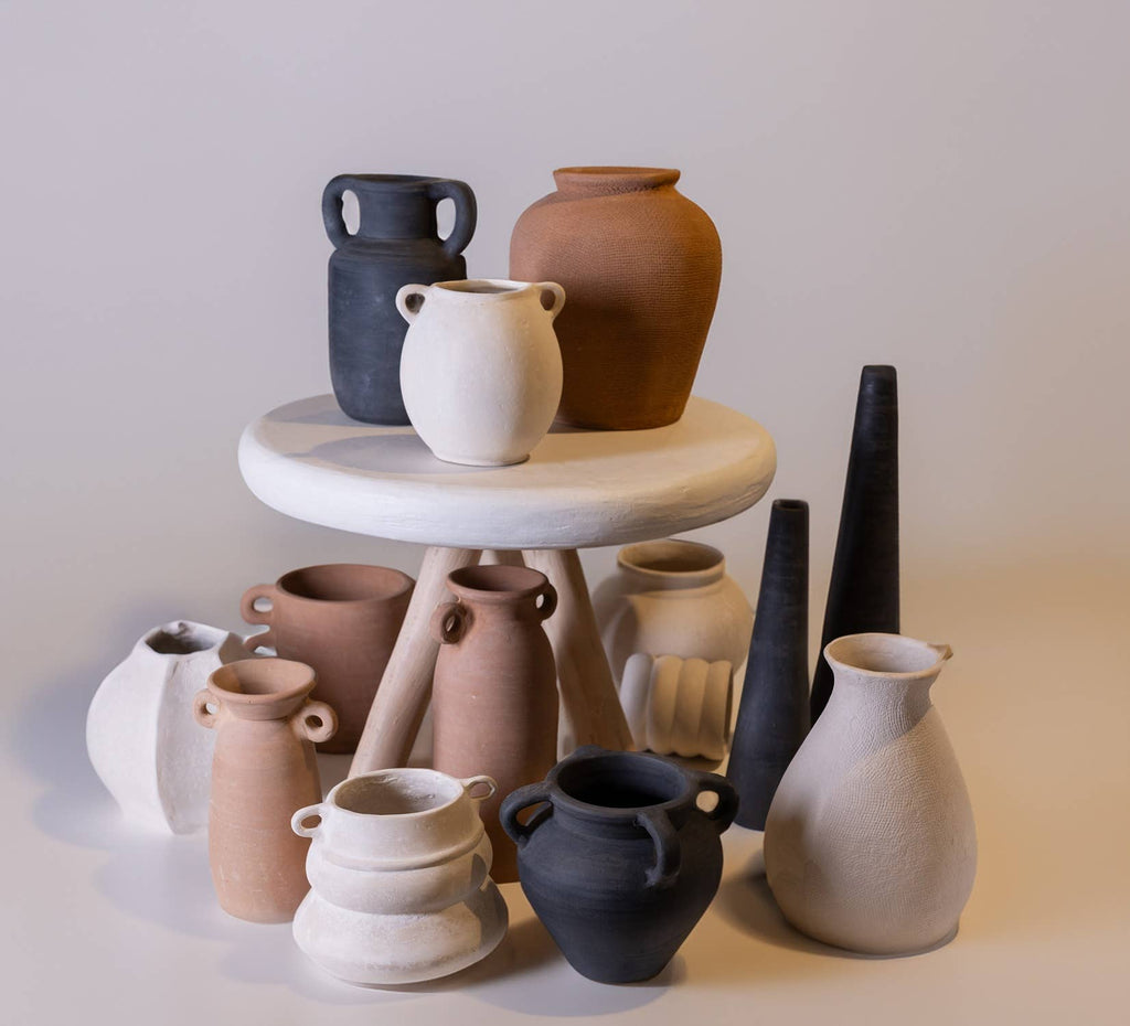 Indian Terracotta Vase Natural Black Dia 9.06"