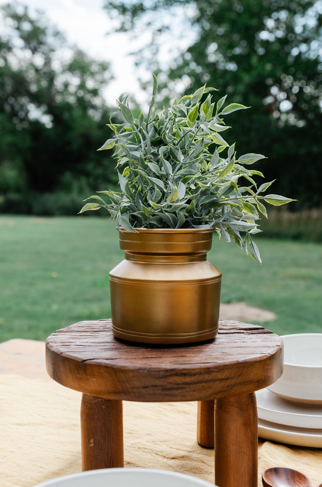 Round Stool Pedestal