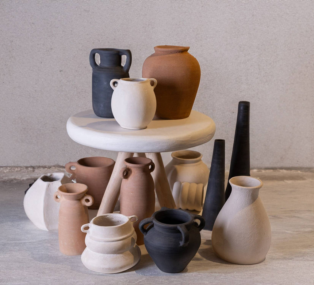 India Terracotta Vase Natural Dia 9.45"