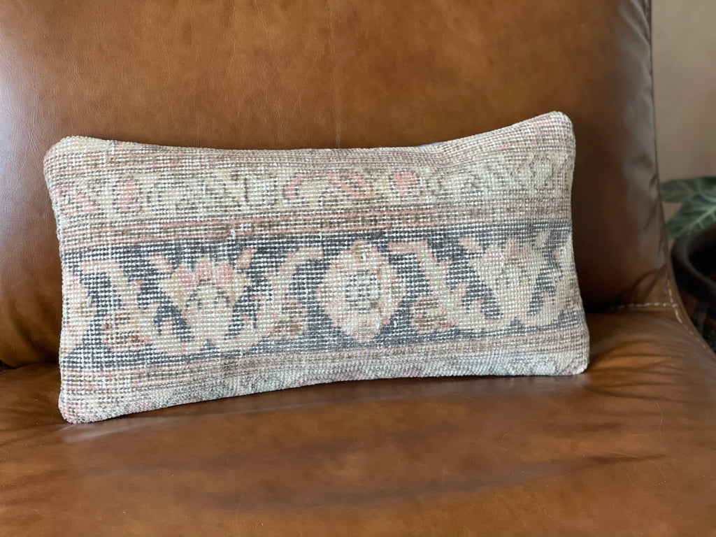 Lola | 10 x 20
Turkish Lumbar Pillow Cover