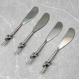 Knot Handle Spreaders