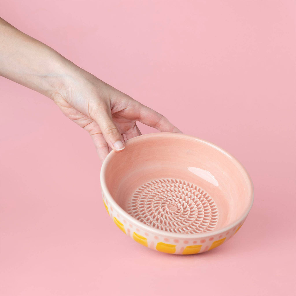 Medium Ceramic Garlic Grater Bowl - Yellow Valentina