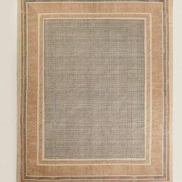 Sthir Hand knotted Rug - Marigold Market