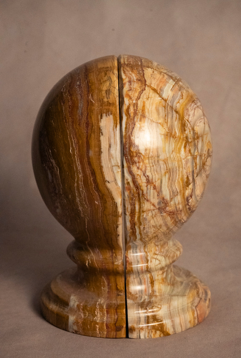 Globe Bookend - Onyx