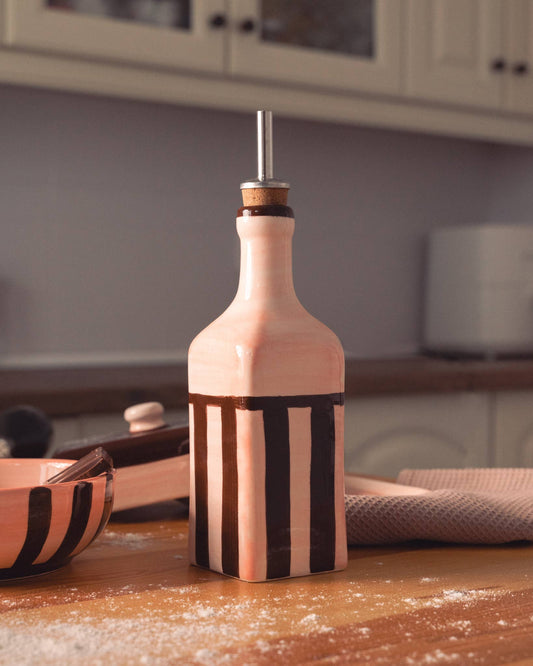 Ceramic Oil Dispenser / 475ml / CHOCOLATE