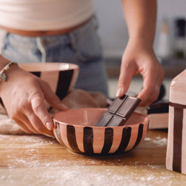 Ceramic Grater Bowl - Pink & Chocolate