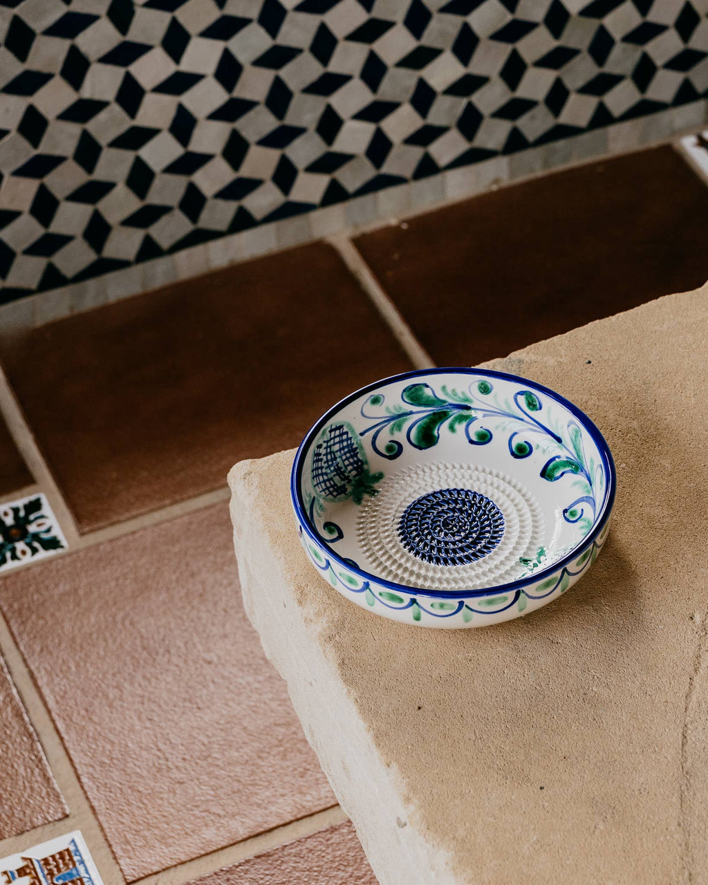 Large Ceramic Garlic Grater Plate - Blue Granada