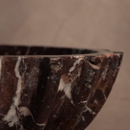 Signature Pleated Bowl - Red Zebra - Marble - texture detail 