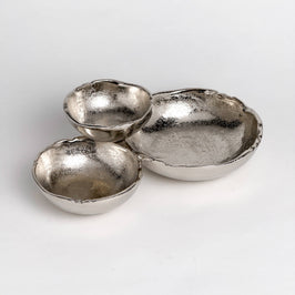 Silver Textured Aluminum 3-Bowl Cluster Dish