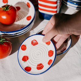 Ceramic Garlic Grater Plate - Small Blue & White - Pomodoro