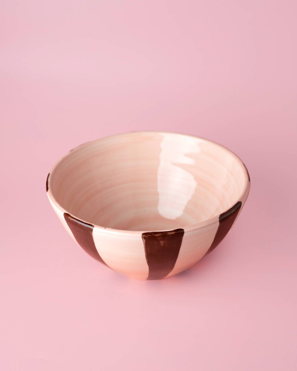 Ceramic salad bowl 1,5l - 21cm/PINK AND CHOCOLATE BROWN