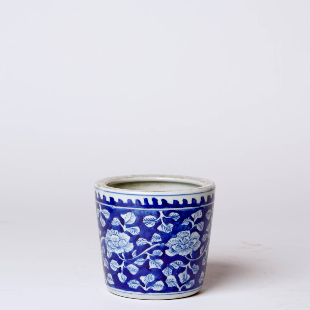 Tiny Dark Blue and White Porcelain Peony Cachepot