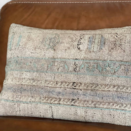 Pastel Vintage Turkish Rug Pillow - Aysu