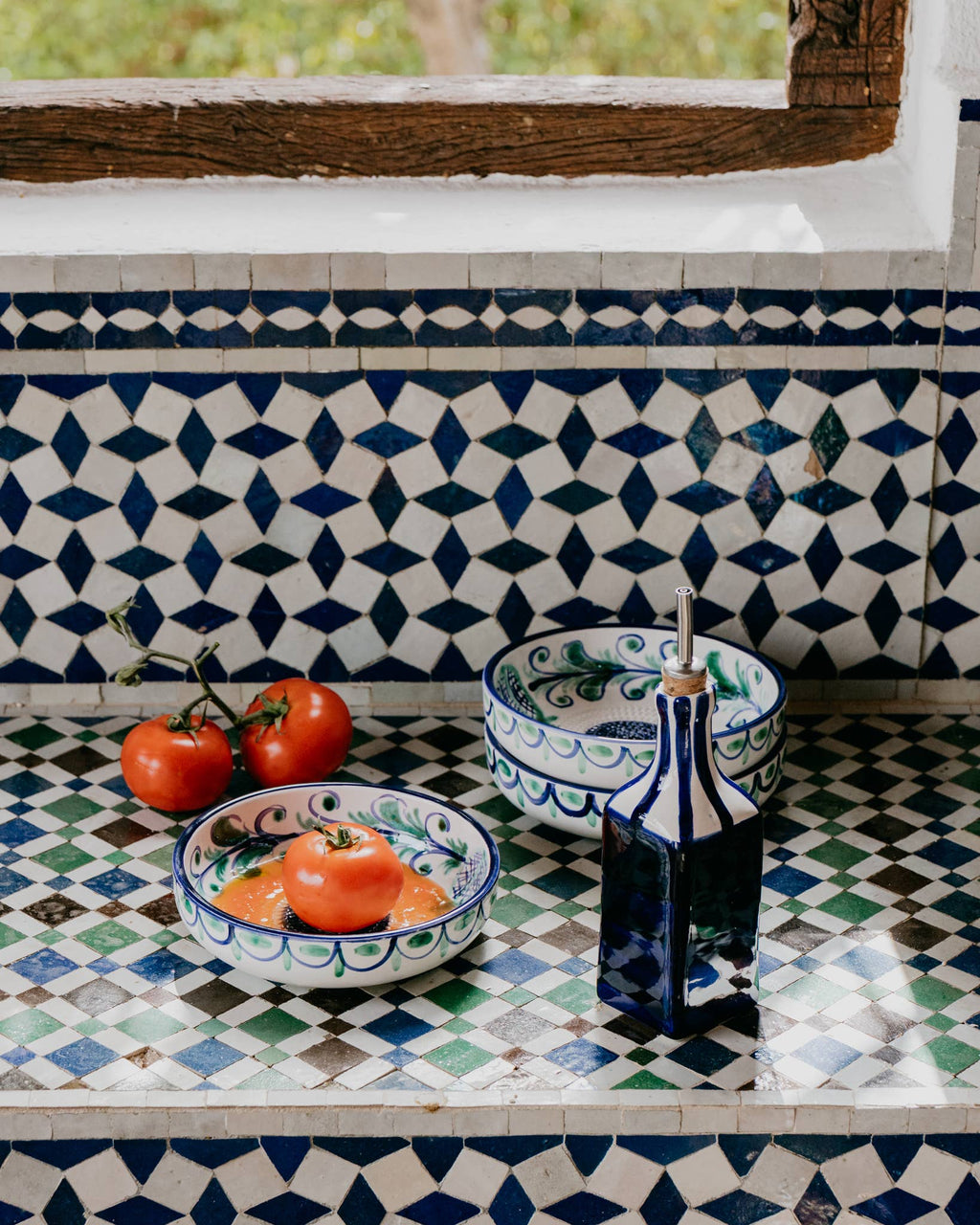 Large Ceramic Garlic Grater Plate - Blue Granada
