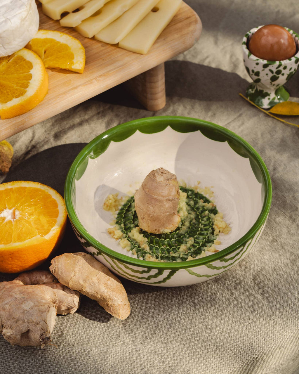 Medium Ceramic Garlic Grater Bowl - Green Roots