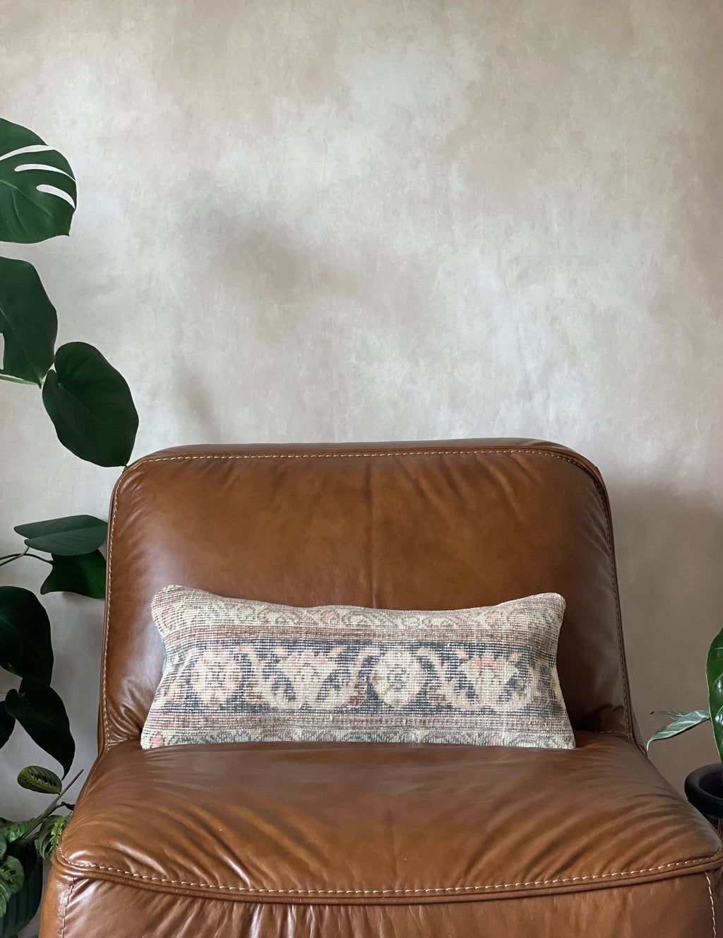 Lola | 9 x 20
Turkish Lumbar Pillow Cover