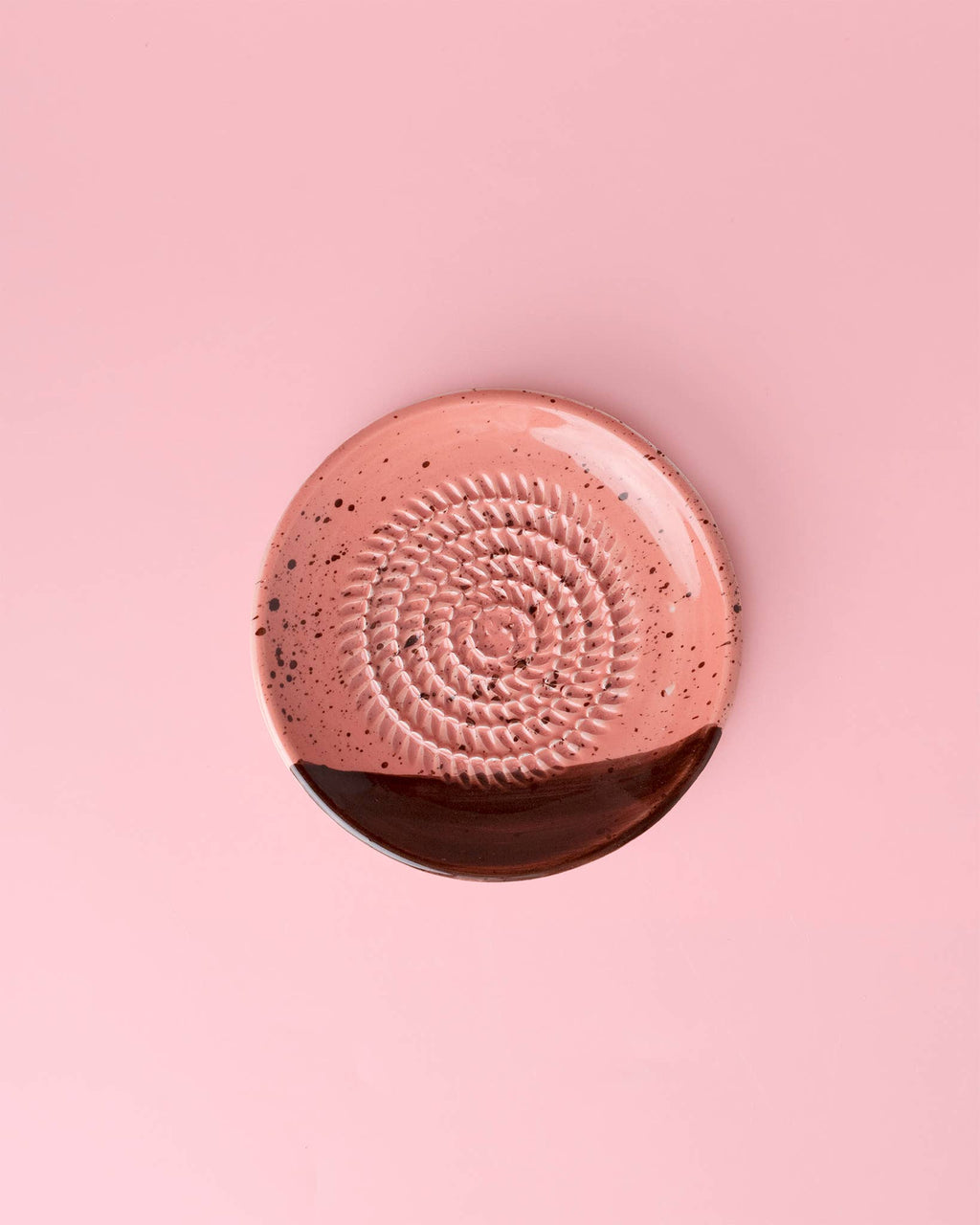 Small Ceramic Garlic Grater Plate - Pink & Chocolate