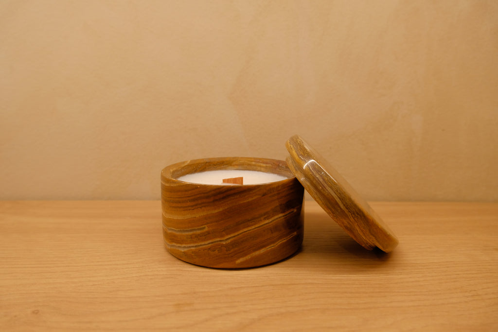 Onyx Candle - Moonlight - 7oz