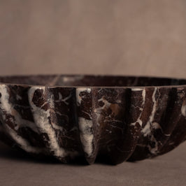 Signature Pleated Bowl - Red Zebra - Marble - texture detail side view