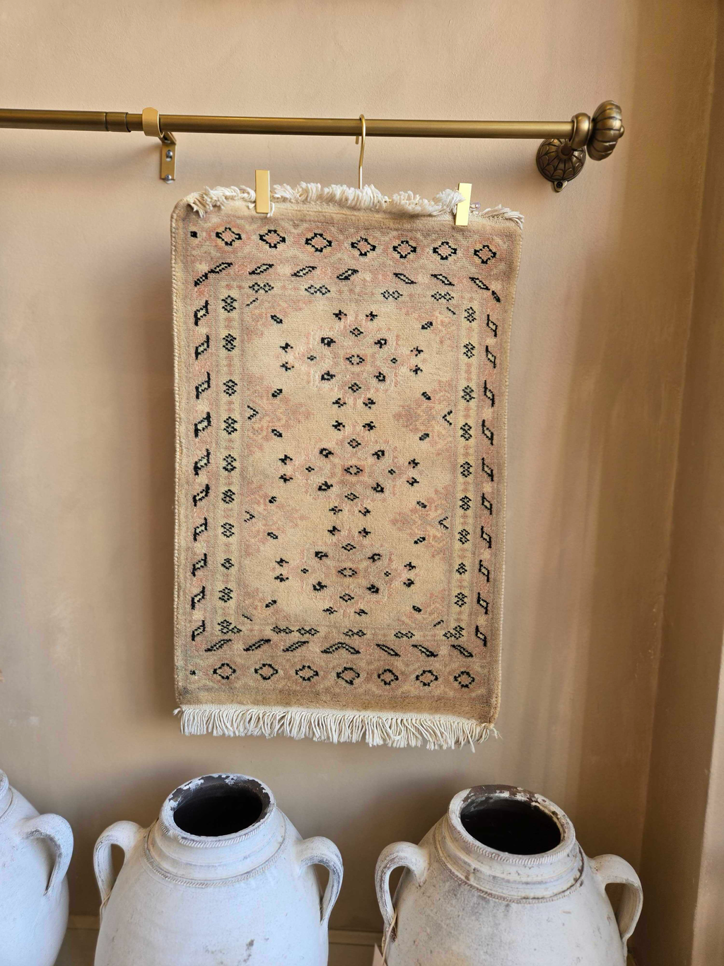 Beige Sm Rect Pakistani Rug