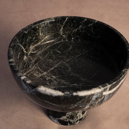 Heirloom Pedestal Bowl - Black Zebra Marble