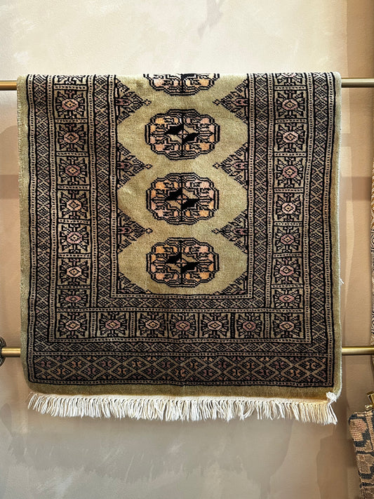 Silk Rug - Tapestry - 2' x 3.5' - 021