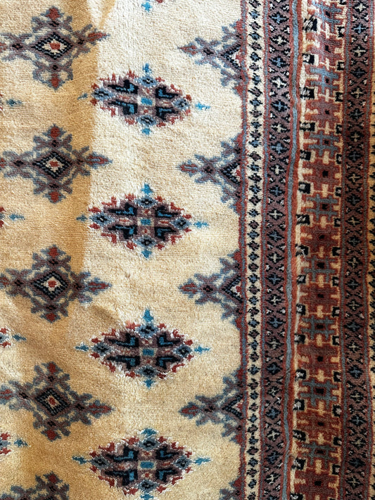 Silk Rug - Tapestry - 3.5' x 5' - 016