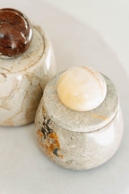 Marble & Onyx Salt Cellar - close-up detail