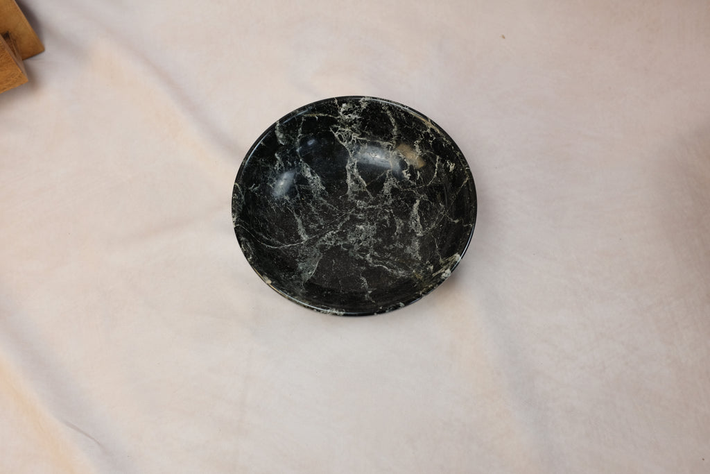 Classic Large Bowl in Black Zebra - Marble