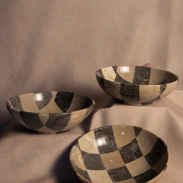 Classic Checkered Bowl - Large