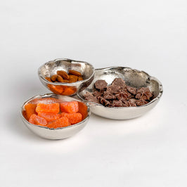 Silver Textured Aluminum 3-Bowl Cluster Dish