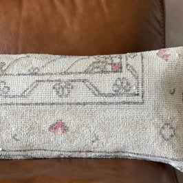 Kumru - Turkish Lumbar Pillow Cover