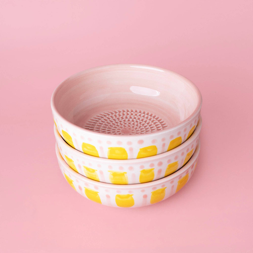 Medium Ceramic Garlic Grater Bowl - Yellow Valentina