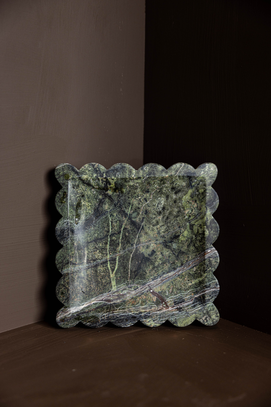 Emerald Scalloped Marble Tray
