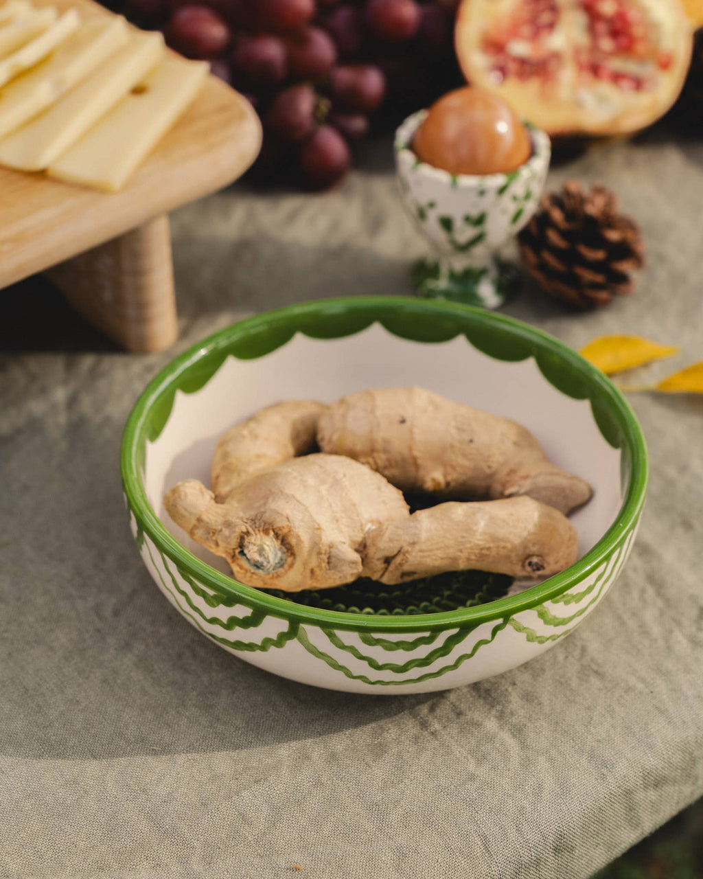 Medium Ceramic Garlic Grater Bowl - Green Roots