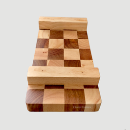 Checkered Wooden Trivet, Riser