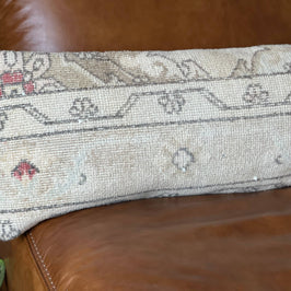 Kumru - Turkish Lumbar Pillow Cover